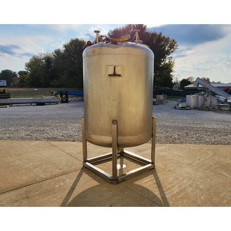 590 gallon Stainless Steel single wall liquid pressure rated mixing tank - Image 4