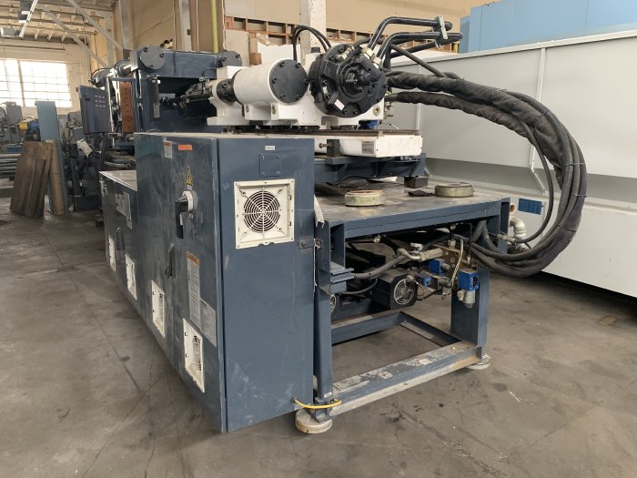 310 Ton, 26.6 oz., Cincinnati Milacron #MTS310, injection molder, 2.36" screw, 37" x37" platen, 36" x36" tie - Image 3