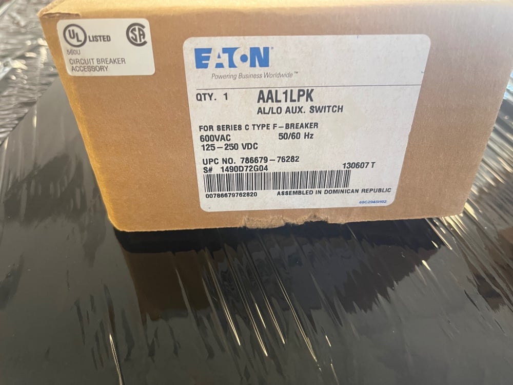 Eaton, AAL1LPK, aux switch 30 NIB, make best offer - Image 1