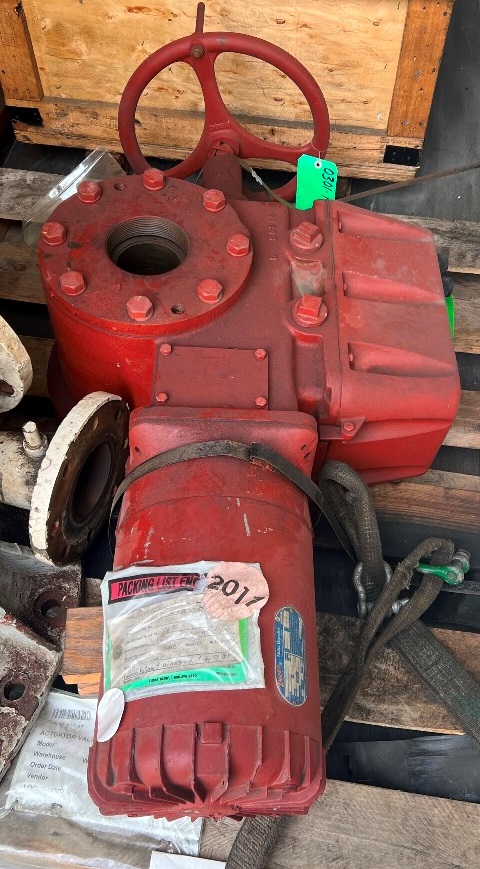 40" Limitorque valve actuator, Doerr electric torque motor, 220/440 V., 17/8.5 amp, new/unused - Image 1