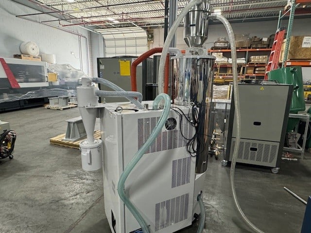 AEC #RDC-P-75, dehumidifying wheel dryer with hopper, hoses, clamps, new, 2023 - Image 2