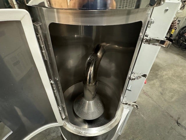 AEC #RDC-P-75, dehumidifying wheel dryer with hopper, hoses, clamps, new, 2023 - Image 8