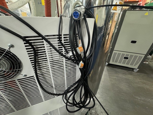 AEC #RDC-P-75, dehumidifying wheel dryer with hopper, hoses, clamps, new, 2023 - Image 10