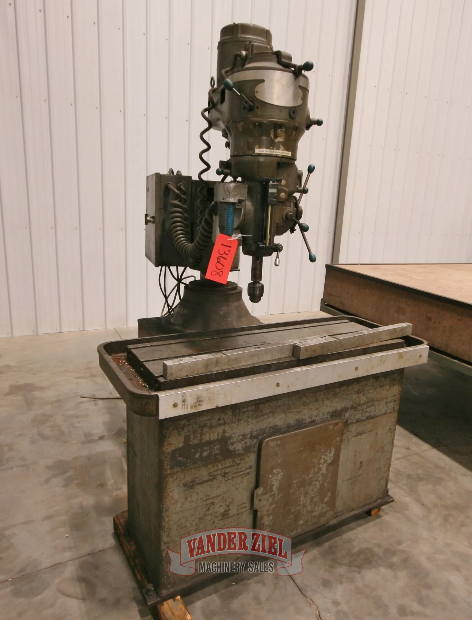 Wells Index #125, radial drill, sliding ram type, #3MT, 1.5 HP 2 speed - Image 5