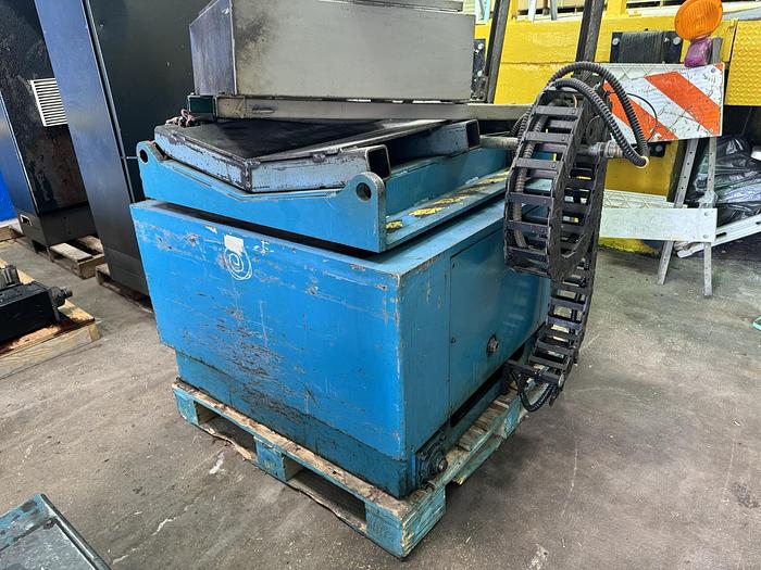 7500 lb. Rowe #7530-DSJ-DE, double end uncoiler with coil car, 30" mandrel length, 60" outside dimensions - Image 5