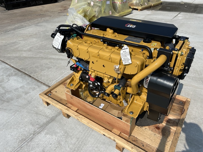350 HP Caterpillar #C7.1, diesel marine engine, 2500 RPM, Tier 3, sound attenuated enclosure 3, electronic - Image 1