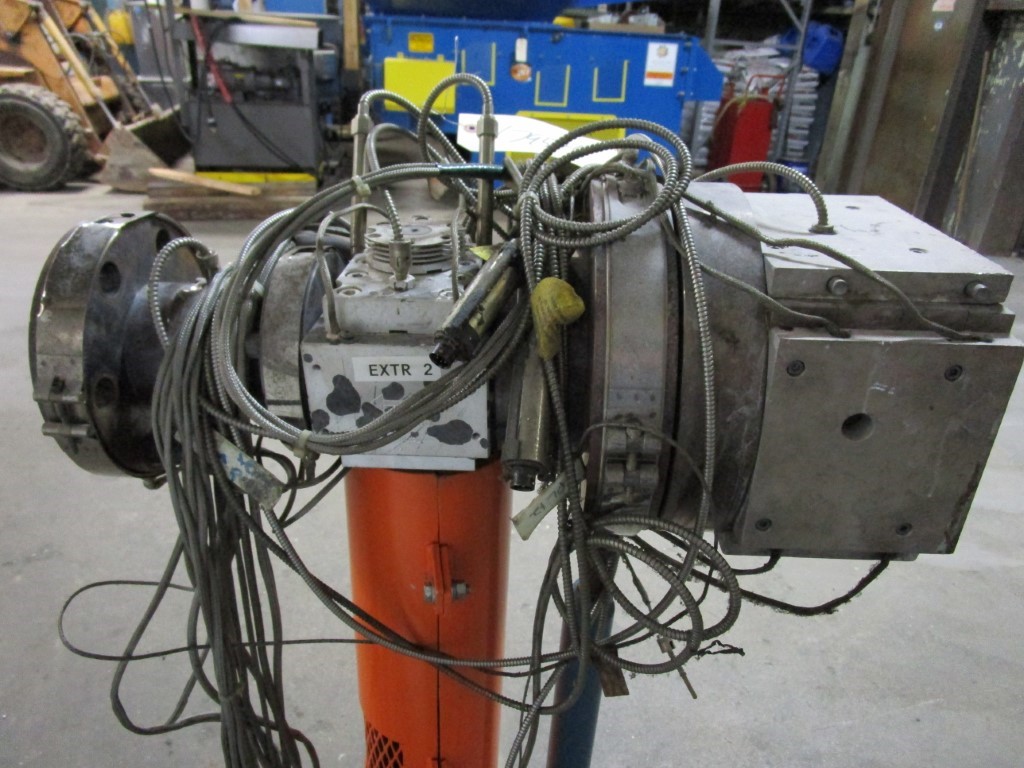 Xaloy #MSDP-1515, melt pump, 3 HP Marathon AC motor, 27.21:1 gearbox, control panel quick panel PLC - Image 8