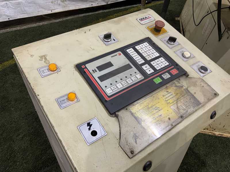 6" x 6" x 1/2" Geka #Hydracrop-SD110, Ironworker, 110 Ton, 24" Throat, 3" Stroke, 7.5 HP, 2003 - Image 9