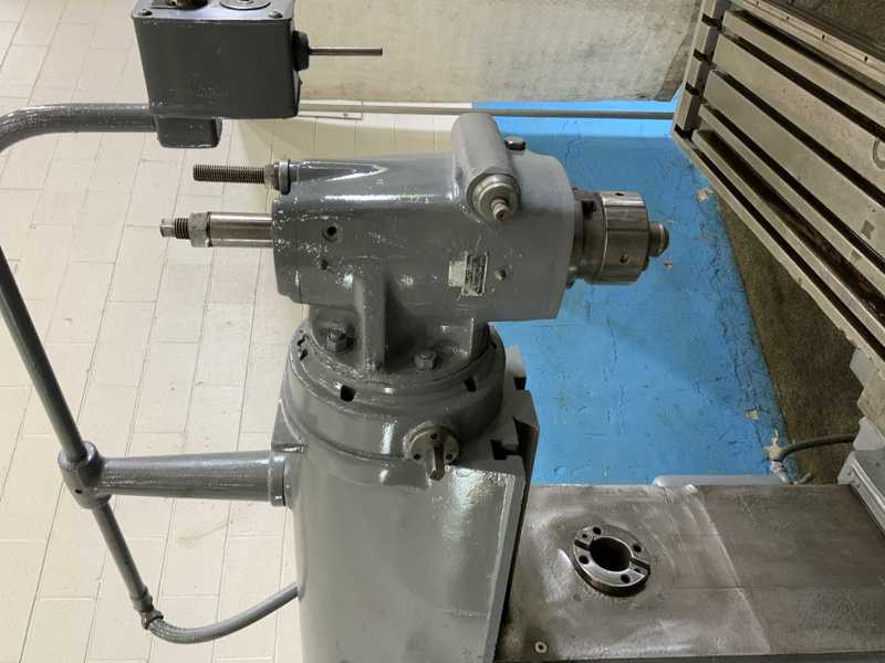 Kearney & Trecker #420TF-17, Vertical/Horizontal Mill, 80" x 17" Table, 1500 RPM, 15 HP - Image 10