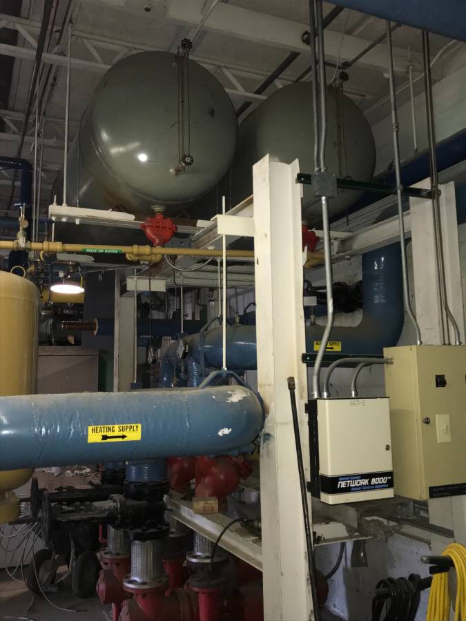 15 HP Bryan #RV550-W, Water Boiler, 50 psi, 5.5 MBTU, 669 sq.ft., 15 HP circulating pump, 1988 - Image 10