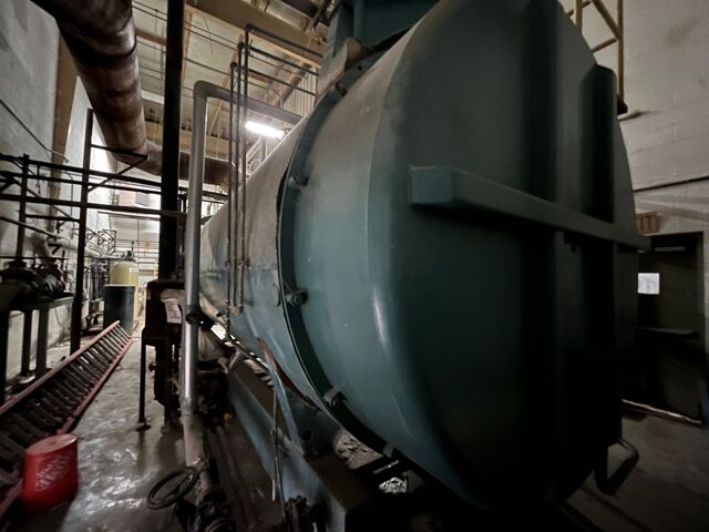 Cleaver Brooks #CB-700-700, Steam Boiler, Natural Gas, 150 psi, 29291000 BTU/hr., 460 V, 1992 - Image 10