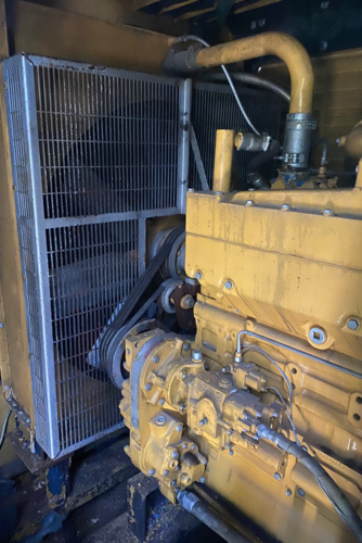 200 Ton, Carrier, Air Cooled Chiller w/300kW Generator, R-410A, 460 V - Image 6