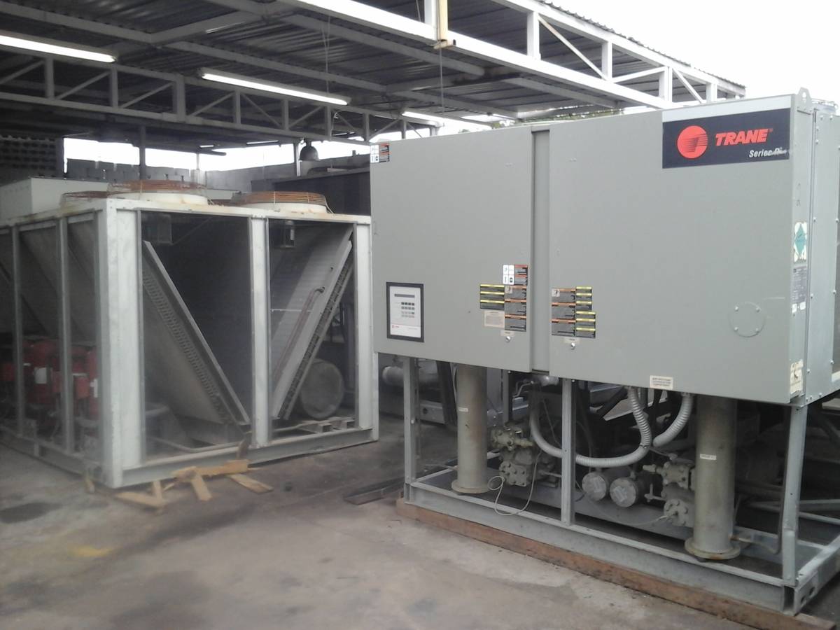 100 Ton, Trane #RTAA1004YT01A300, Chiller, 2 Compressor Screw, 460 V - Image 3