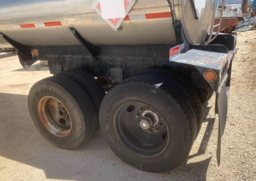 5100 gallon U.S. Steel, Fuel Trailer Tank - Image 3
