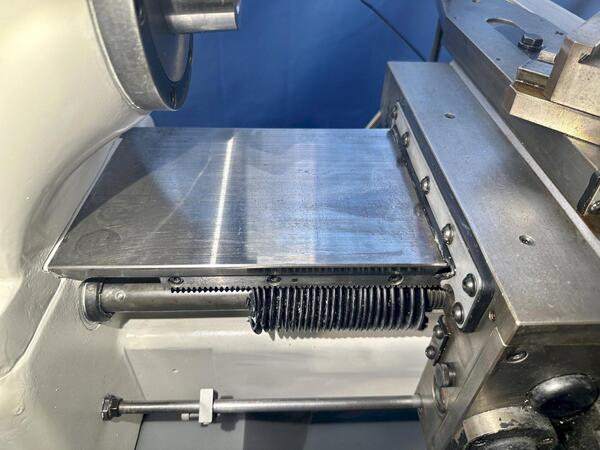 11" x 18" Victor #618EVS, precision lathe, collet chuck, 4000 RPM, compound cross slide, tailstock, 2005 - Image 5