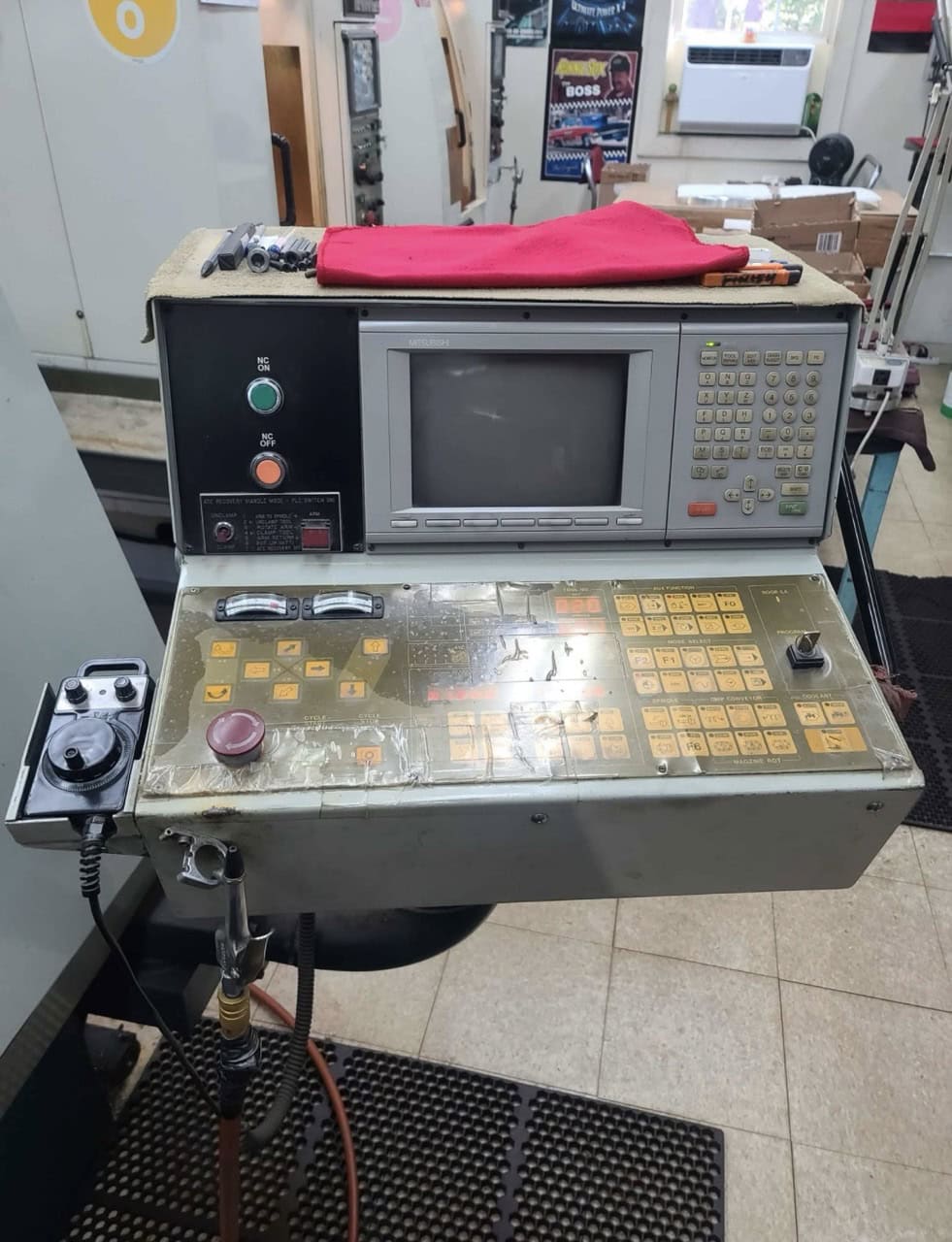 Akira-Seiki #SV600, CNC Vertical Machining Center, 40" X, 24" Y, 24" Z, 48" x 20" Table, 10000 RPM, 15 HP - Image 4