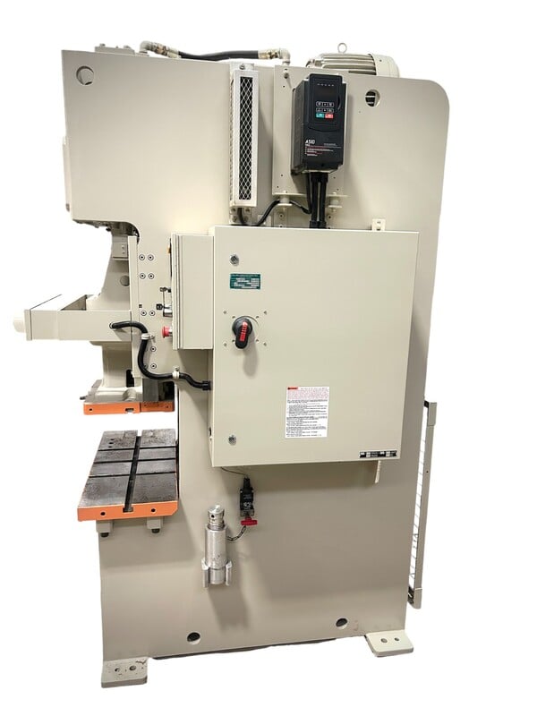 50 Ton, Stamtec #OCP-45, C-Frame Press, 3.2" stroke, 33.5" x 14.2" bed, 130 SPM, 480 V., 2014 - Image 4