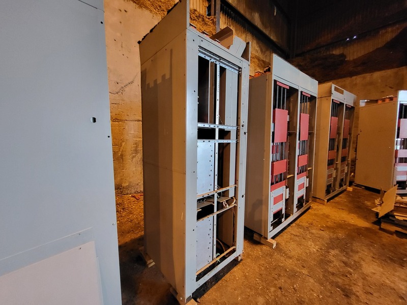 Siemens, Series 81000, 4160 Volts, One-Column Motor Control Center (MCC) Section - Image 5