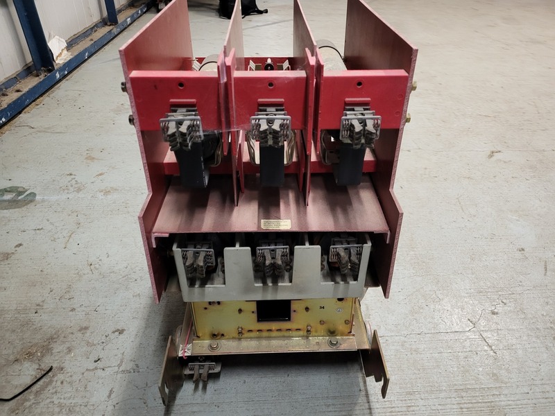 Siemens, Series 81000, 4160 Volts, One-Column Motor Control Center (MCC) Section - Image 6