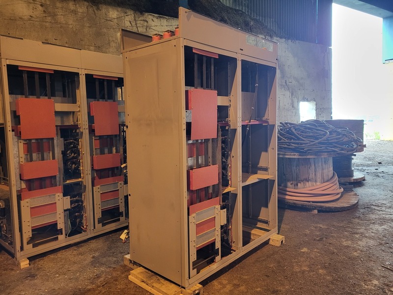 Siemens, Series 81000, 4160 Volts, Two-Column Motor Control Center (MCC) Section - Image 5