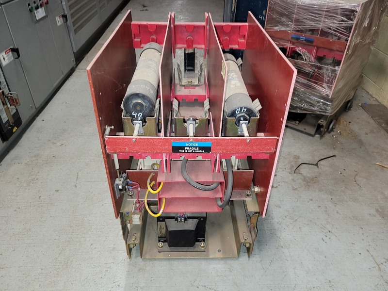 Siemens, Series 81000, 4160 Volts, Two-Column Motor Control Center (MCC) Section - Image 6