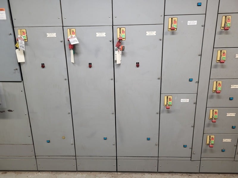 Siemens, 8PX, 600 Volts, 3-Phase Double-Sided Motor Control Center (MCC) - Image 7