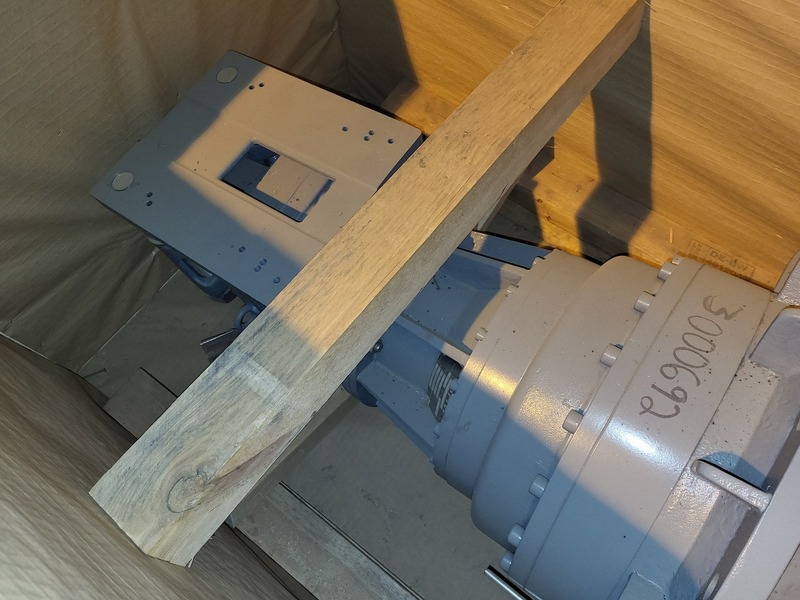 SHW #GPD50-12-01V3, under tank agitator - Image 7