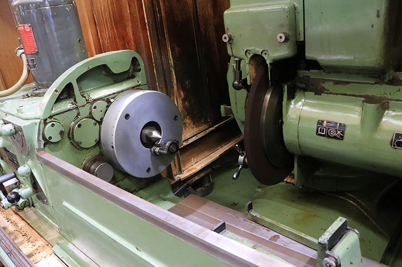 Matrix #47-M/C, thread grinder, 16" sw, 42" cc, 1980 - Image 5