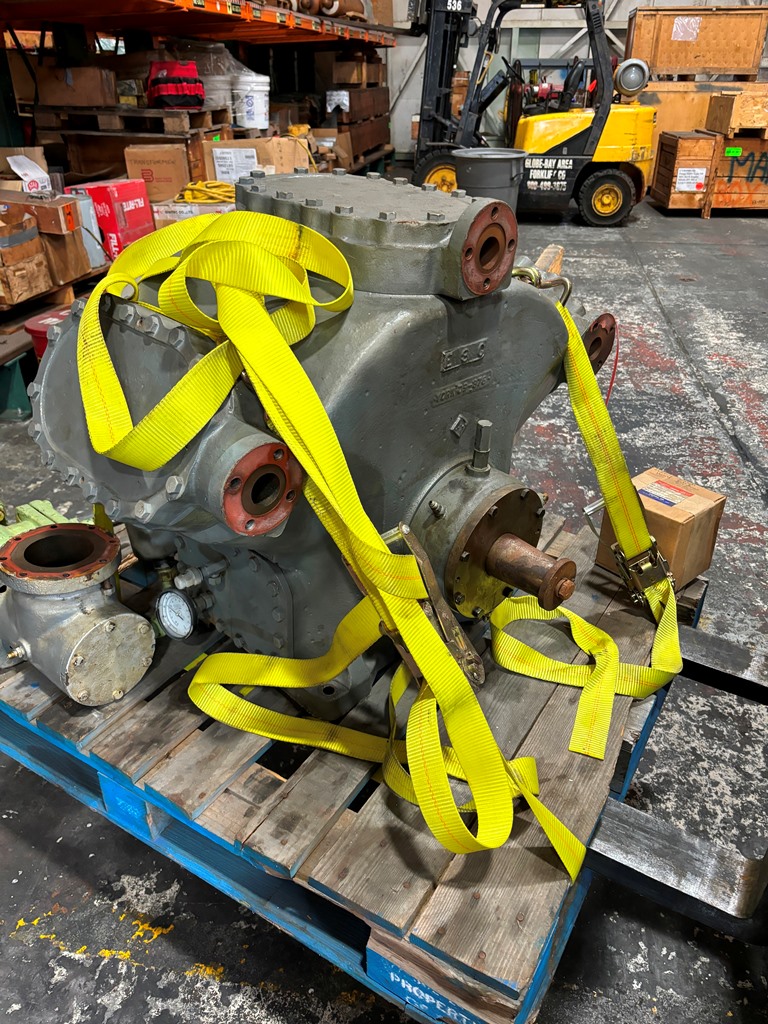 450/330 psig, Borg-Warner Borg-Warner Reefer compressor #RS-64, model R open drive compressor, (2 available) - Image 2
