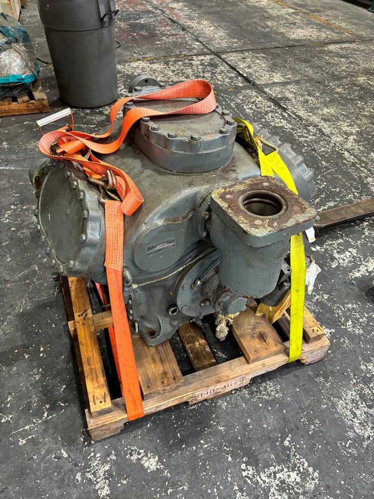 450/330 psig, Borg-Warner Borg-Warner Reefer compressor #RS-64, model R open drive compressor, (2 available) - Image 3