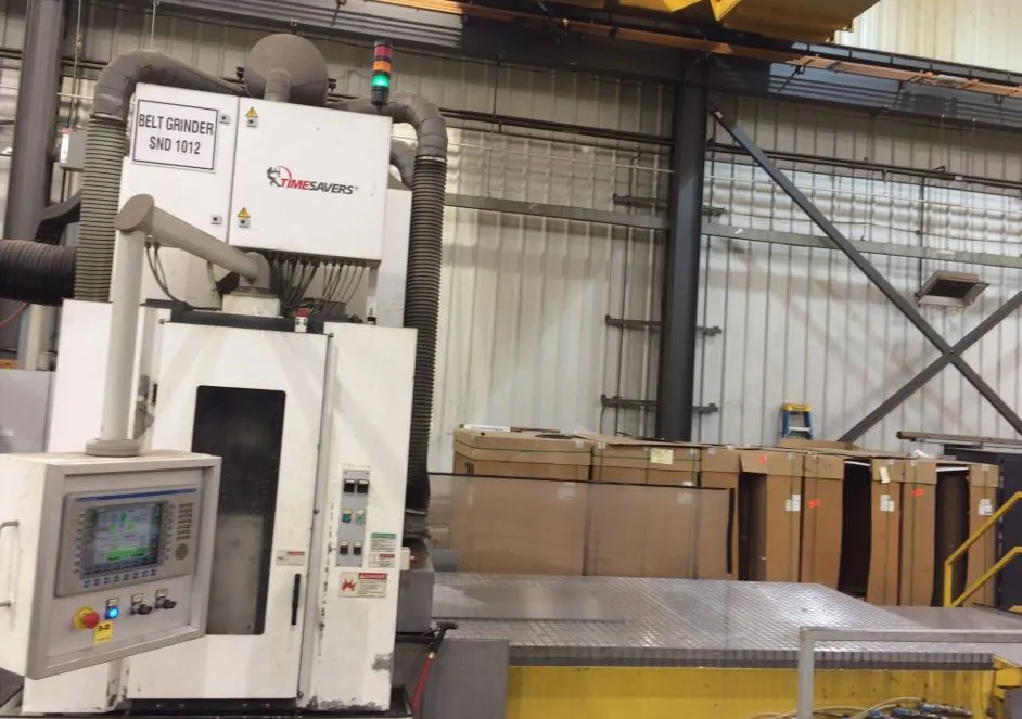 60" Timesavers #Series-81, belt grinder, Allen-Bradley Panel View Plus 1000, 2012 - Image 1