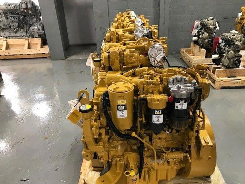 132 HP Caterpillar #C4.4, Diesel Engine Assembly - Image 1