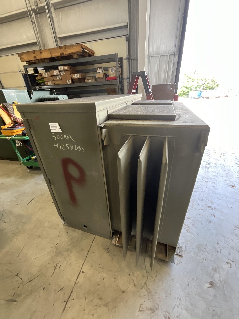 500 KVA 34500GY/19920 Primary, 480Y/277 Secondary, 3 phase, Padmount Transformer - Image 3