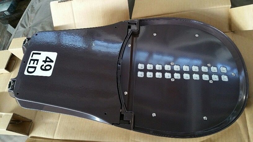 LeoTek, LED Street & Parking Lot Lights, watts - Image 1