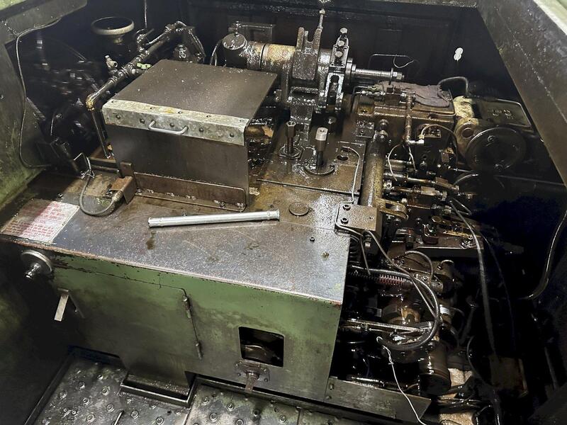 .33" x 2.16" Asahi Sunac #RH-60, 2-die 3-blow cold header, bushing cutoff, PKO, 1989 - Image 3