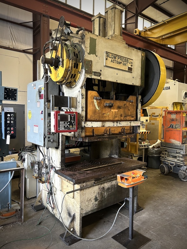 60 Ton, Blow #GD-60, 6" stroke, 21" Shut Height, 60" RL x 18" FB, 110 SPM, air clutch & brake, 1982 - Image 1