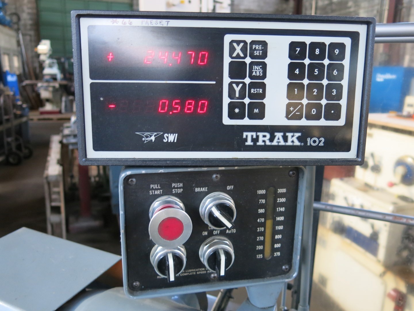 11" x 18" Hardinge #HLV-H, Precision Toolroom Lathe, inch/metric threading, 5" chk, Trak digital read out - Image 4