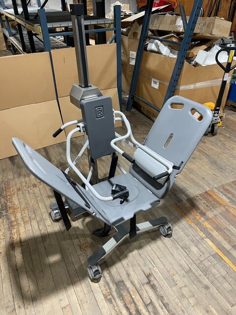 Mobile Stretcher Bathtub Patient Lift System, TR Equipment #9650, Battery Operated - Image 4