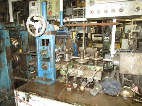 2" Yoder Tig Tube Mill, Tig Welder, 4000 lb. American Steel Line Uncoiler, Forming Mill, Tig Welder, Weld - Image 5