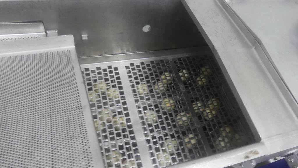 18" wide x 7' long, Key #SH01059819, Vibratory Conveyors, 7" diameter Discharge, 2018 - Image 4