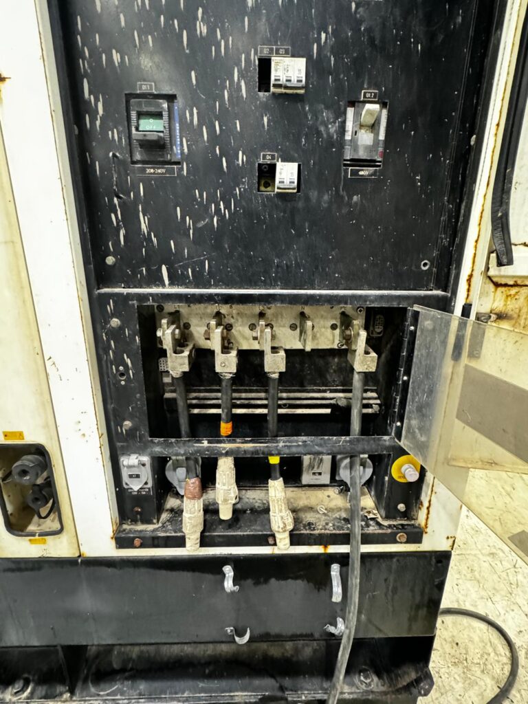 200 KW Detroit Diesel #QAS228, generator, 2004 - Image 5