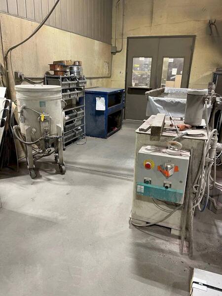 Flow #IFB-4800, Waterjet Cutting System, 4' width x 8' L Table, 4' x 8' x 9" Travels, 50 HP Pump, 60000 psi - Image 5