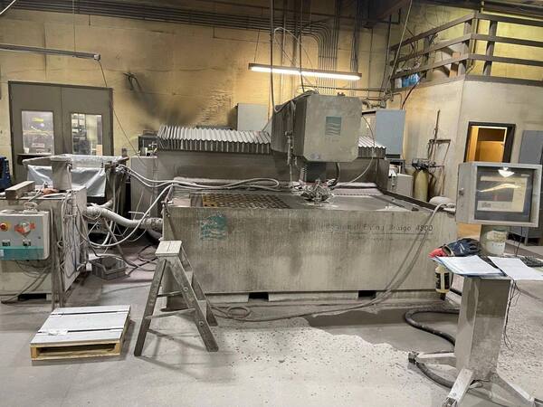 Flow #IFB-4800, Waterjet Cutting System, 4' width x 8' L Table, 4' x 8' x 9" Travels, 50 HP Pump, 60000 psi - Image 7