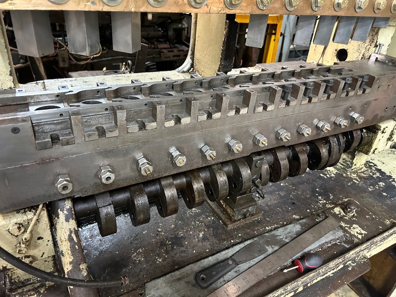 10 Ton, Waterbury-Farrel #1012+1 ICOP, eyelet & transfer press, Minster clutch mint, 2" stroke, 13 station - Image 6