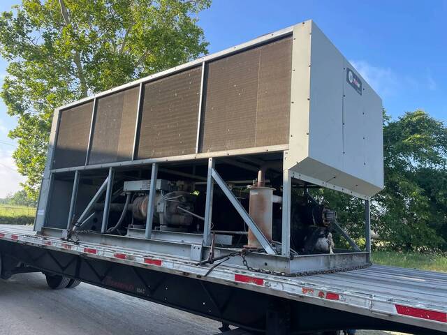 155 Ton, Trane #RTAC-1554, Air-Cooled Chiller, 2 Compressors, 123.3 HP, Halocarbon Compatible, (9) Fan - Image 8