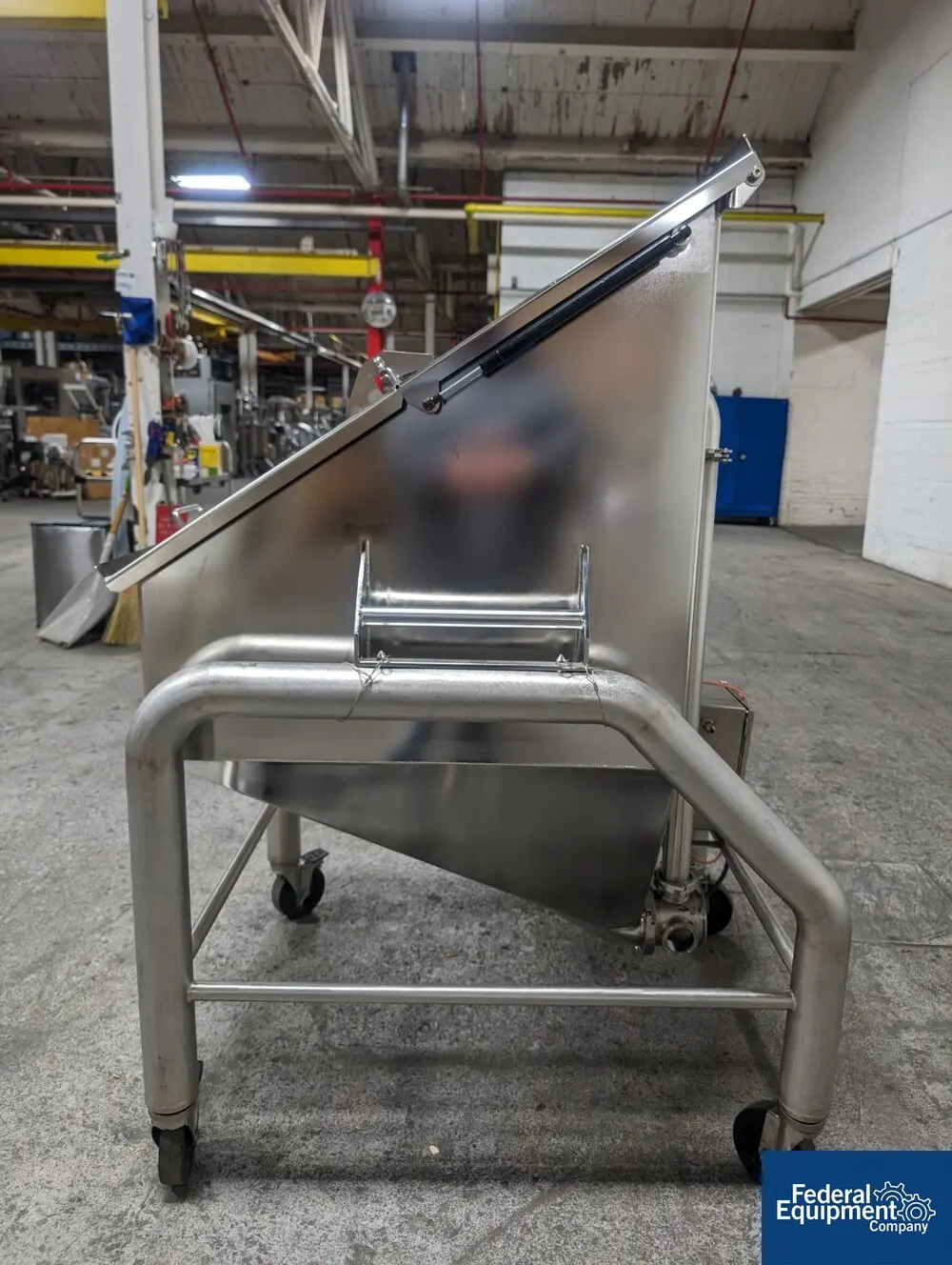 Stainless Steel Portbale Powder Bin, Feed Bin, Bi-Fold Loading Door, Piping, Wheels - Image 2