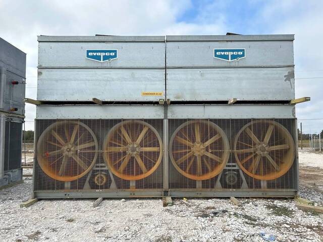 950 Ton, Evapco #PMCA-950, Evaporative Condenser, 13700 CFM, 400 PSI, 1370 GPM, (4) Motors, 2012 - Image 1