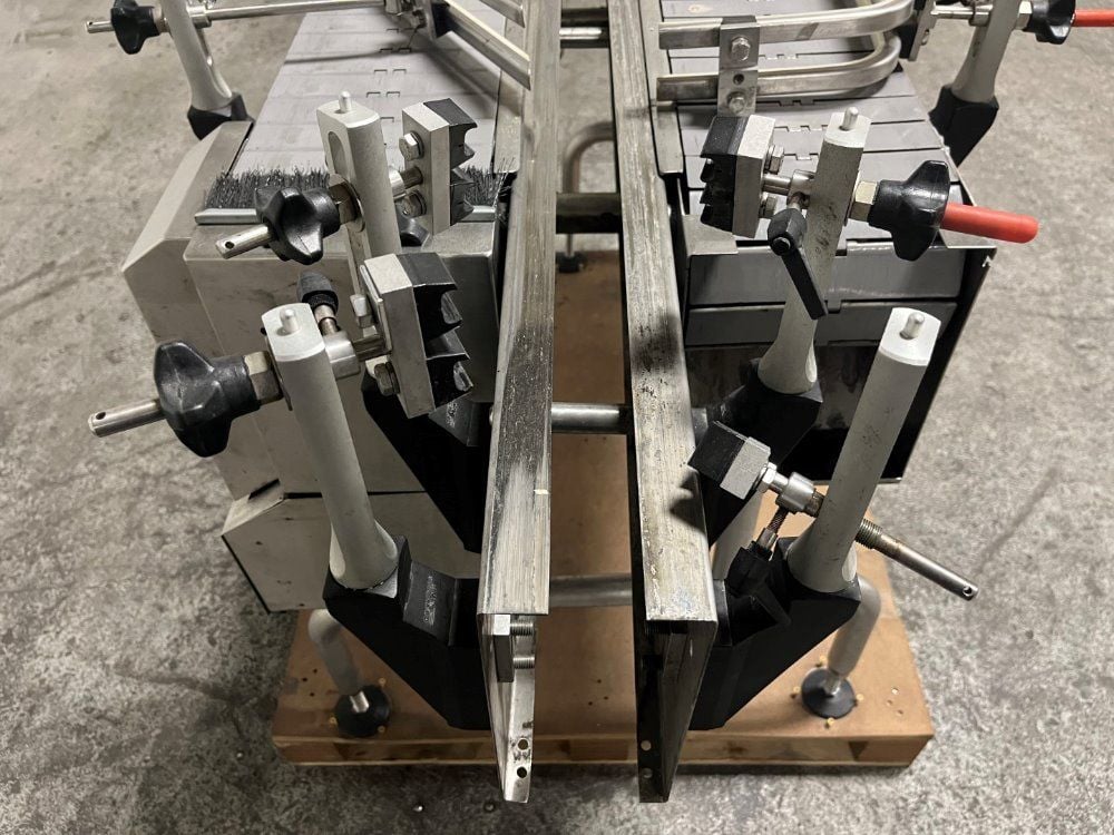 Pharmaveyor #6970, Bidirectional Conveyor, 90 V, 8 Amp., 3/4 HP, 2007 - Image 6