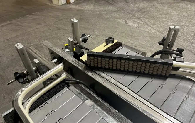 Pharmaveyor #6970, Bidirectional Conveyor, 90 V, 8 Amp., 3/4 HP, 2007 - Image 7