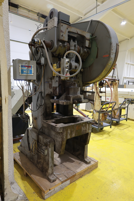 45 Ton, Bliss stamping press - Image 1